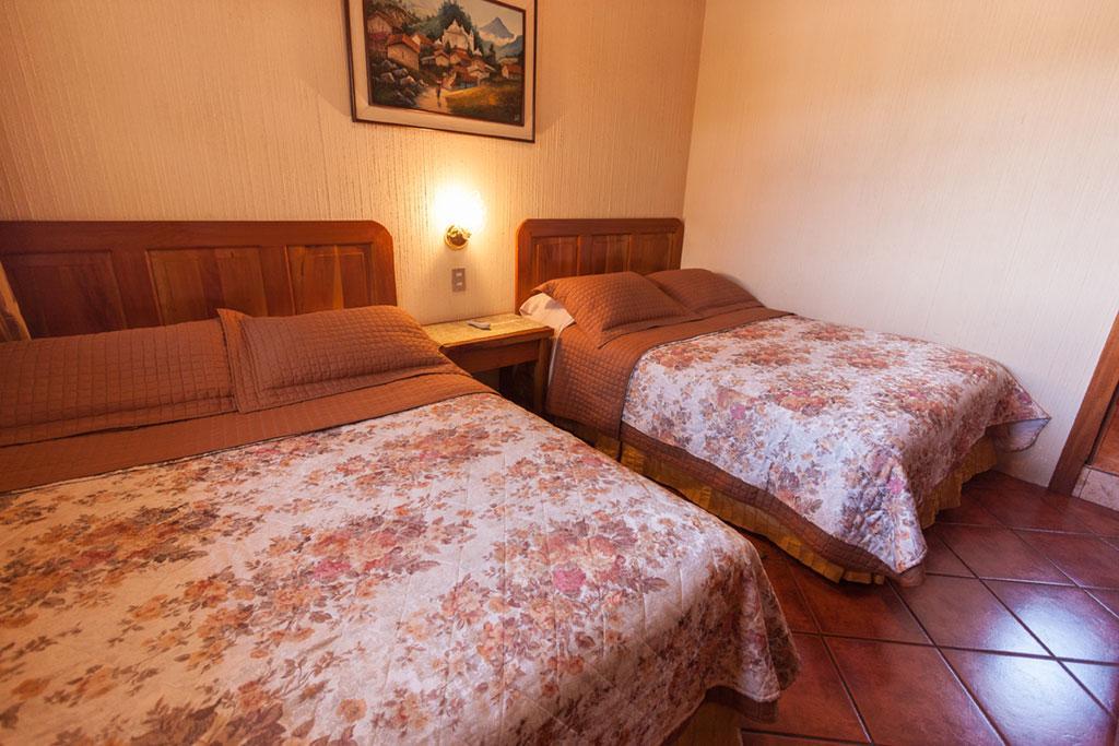 Posada De Los Volcanes Panajachel Εξωτερικό φωτογραφία